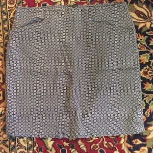 Navy White Ellen Tracy Skirt Blue Pattern Size 8